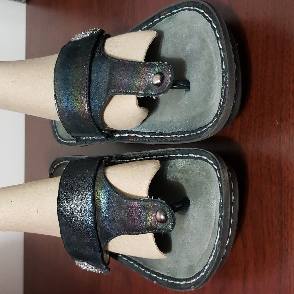 ALEGRIA CARINA Iridescent Rhinestone Wedge Black‎ Thong Sandals